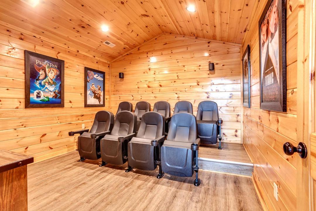 Gatlinburg Cabin With Private Hot Tub By Staycating المظهر الخارجي الصورة