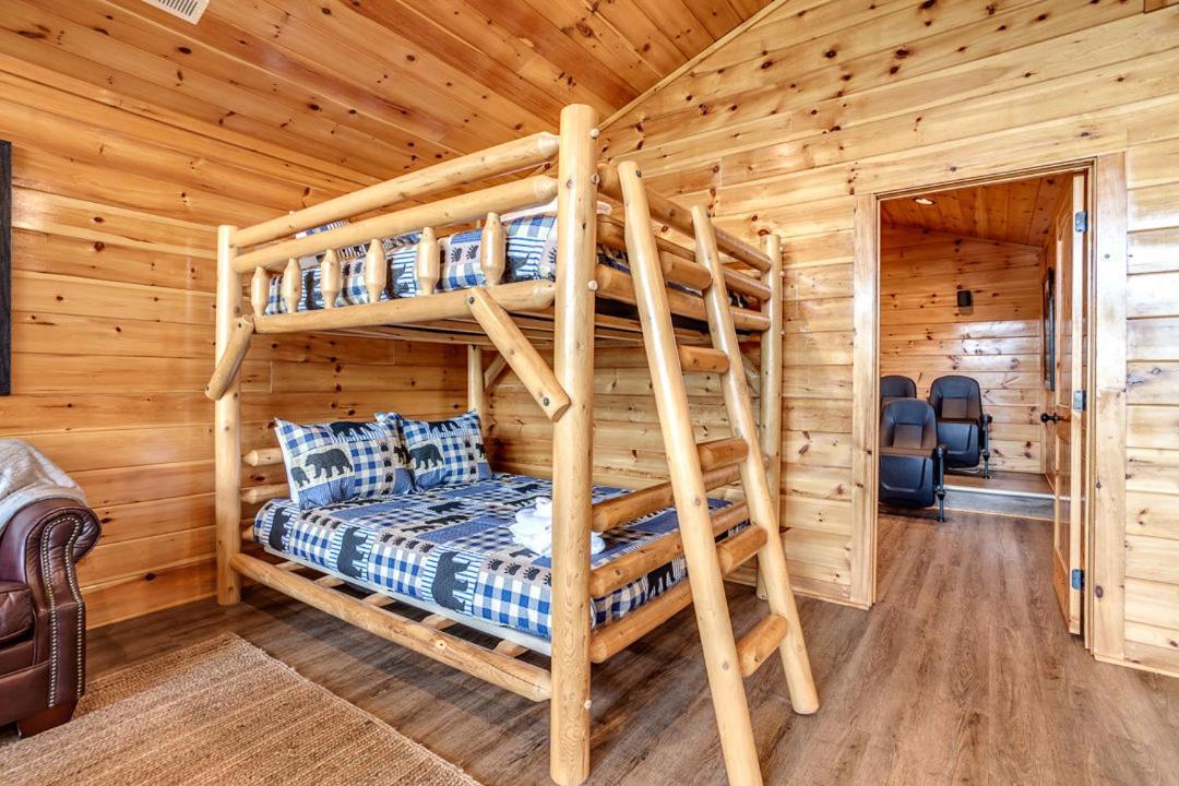 Gatlinburg Cabin With Private Hot Tub By Staycating المظهر الخارجي الصورة
